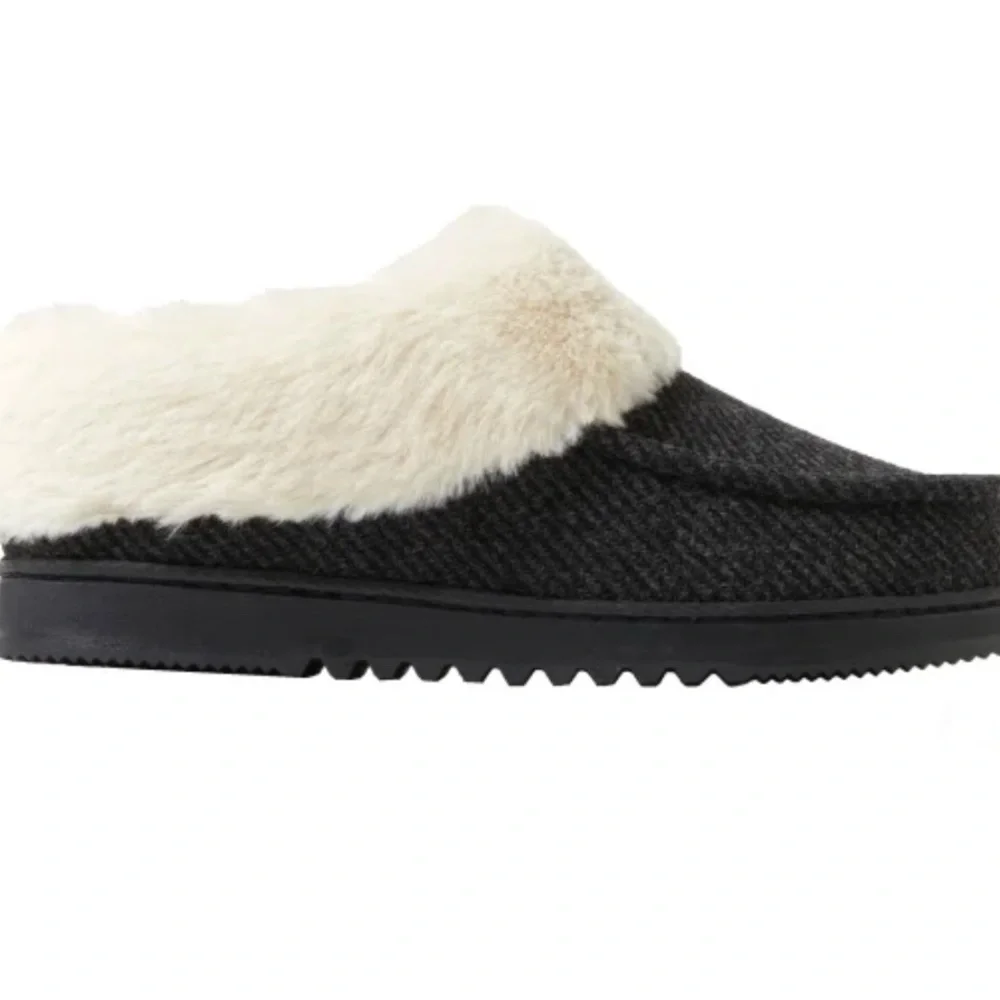 Dearfoams ladies slippers size 11-12. New in box! - Picture 5 of 11